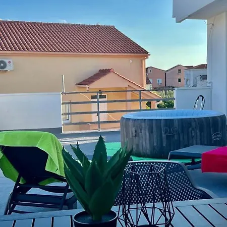 Silver Stars Apartman