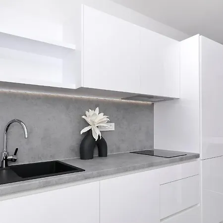 Apartment Silver Stars